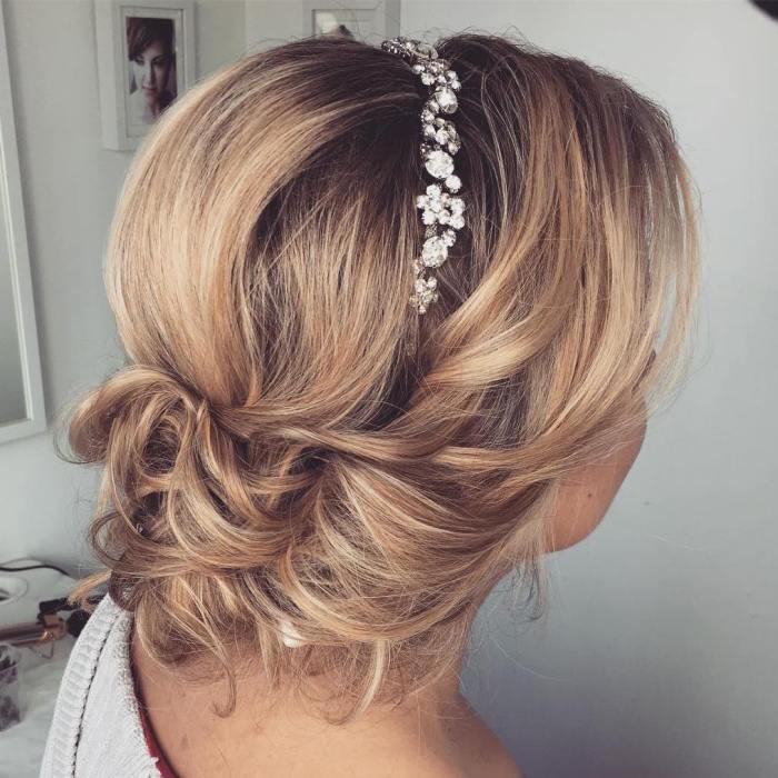 Wedding hairstyles for medium length hair updos