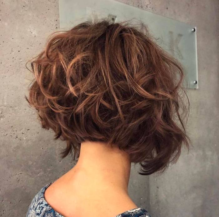 Short bob hairstyles for fine hair