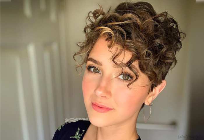 Hairstyles with curly short hair